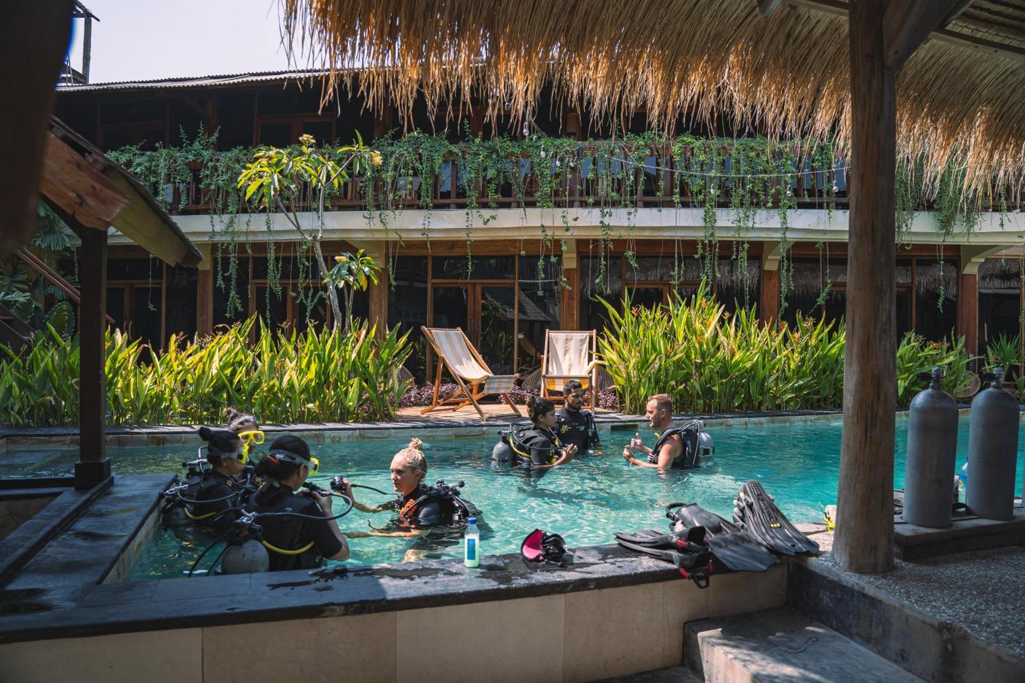 Gili Divers Hotel Gili Trawangan Exterior foto